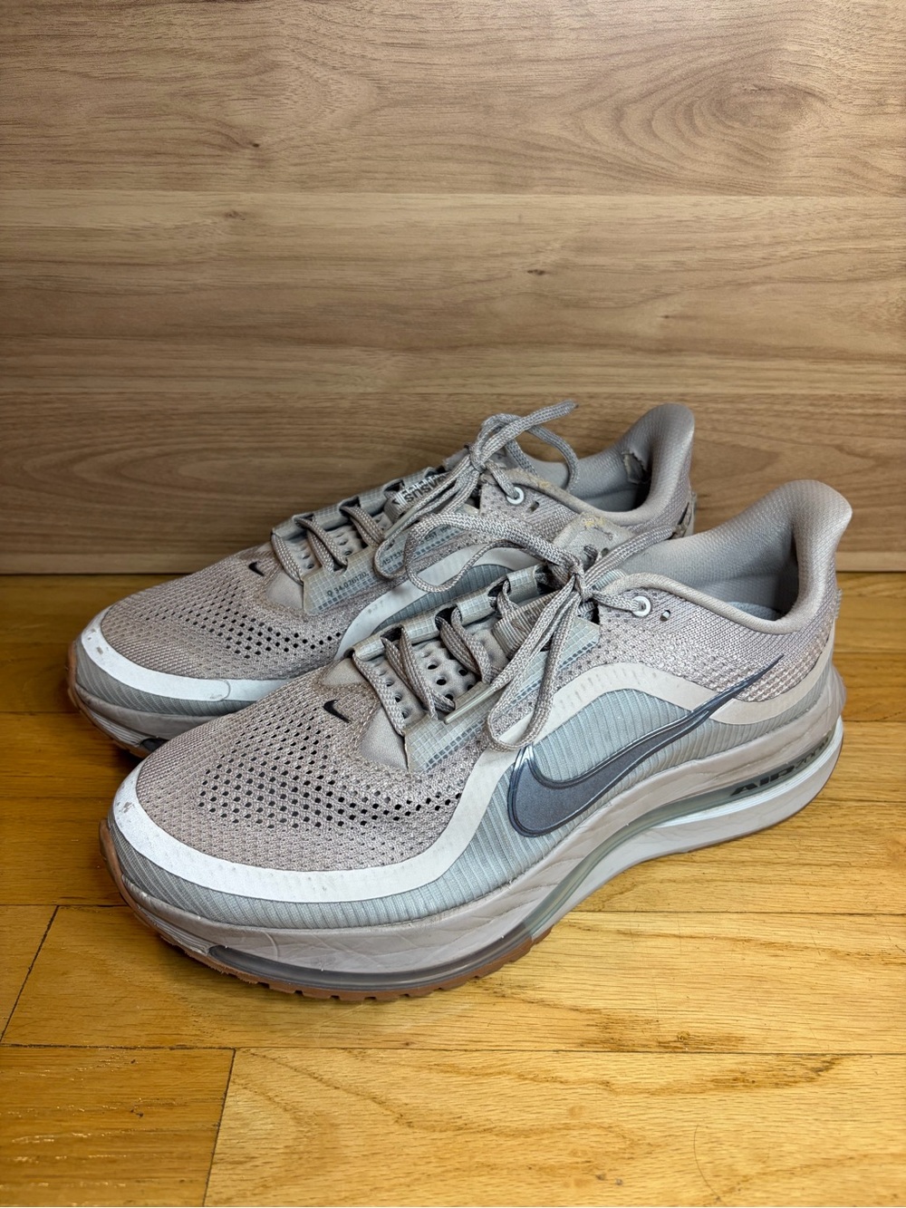 Nike Men's Air Zoom Pegasus Premium Sneakers in Gray - Size 11.5